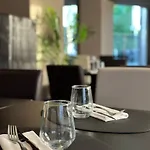 Axolute Comfort Hotel 4*