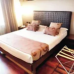 Hotel Axolute Comfort 4*