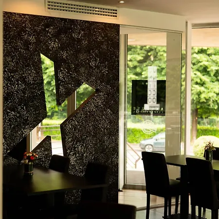 Hotel Axolute Comfort 4*