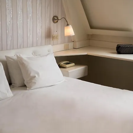 Axolute Comfort Hotel Cantù