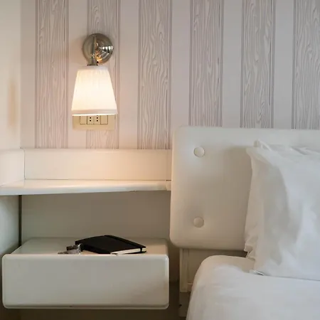 Hotel Axolute Comfort Cantù