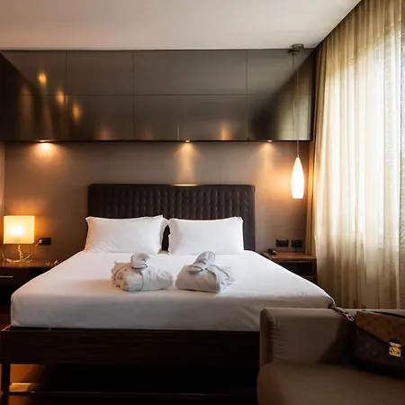 Axolute Comfort Hotel 4*
