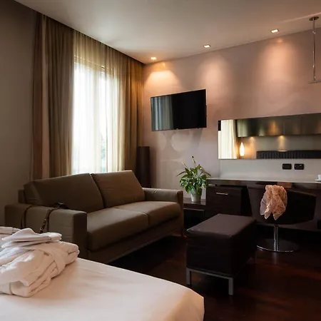 Axolute Comfort 4* Cantù