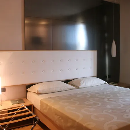 Axolute Comfort 4* Cantù