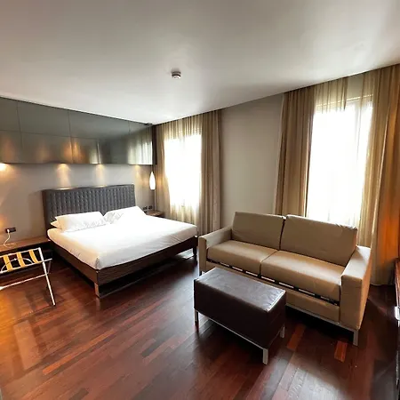 Axolute Comfort Hotel 4*