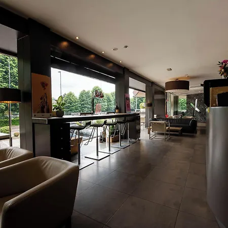 Axolute Comfort Hotel 4*