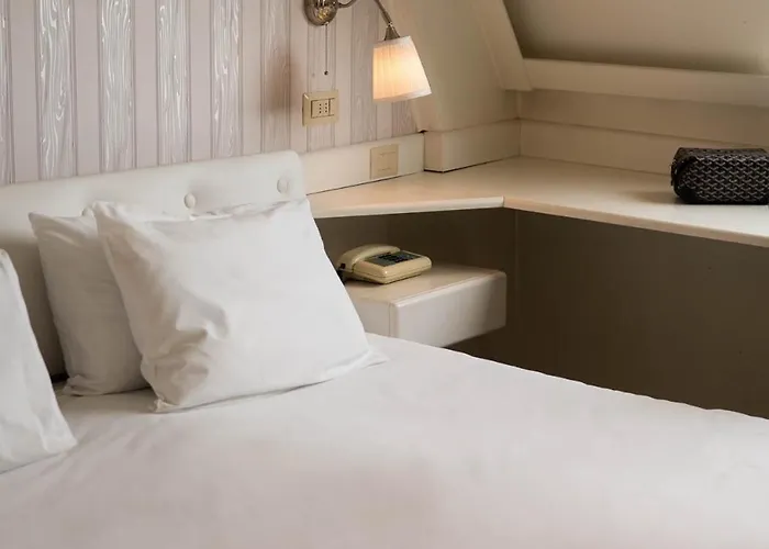 Axolute Comfort Otel Cantù